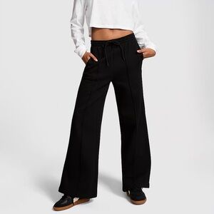 PINK Victoria's Secret Ivy Fleece Black Wide-Leg Pants